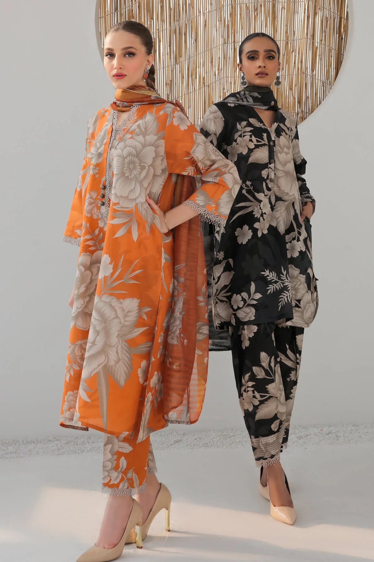 Digital Printed 3 Piece Swiss Lawn With Organza Dupatta 68