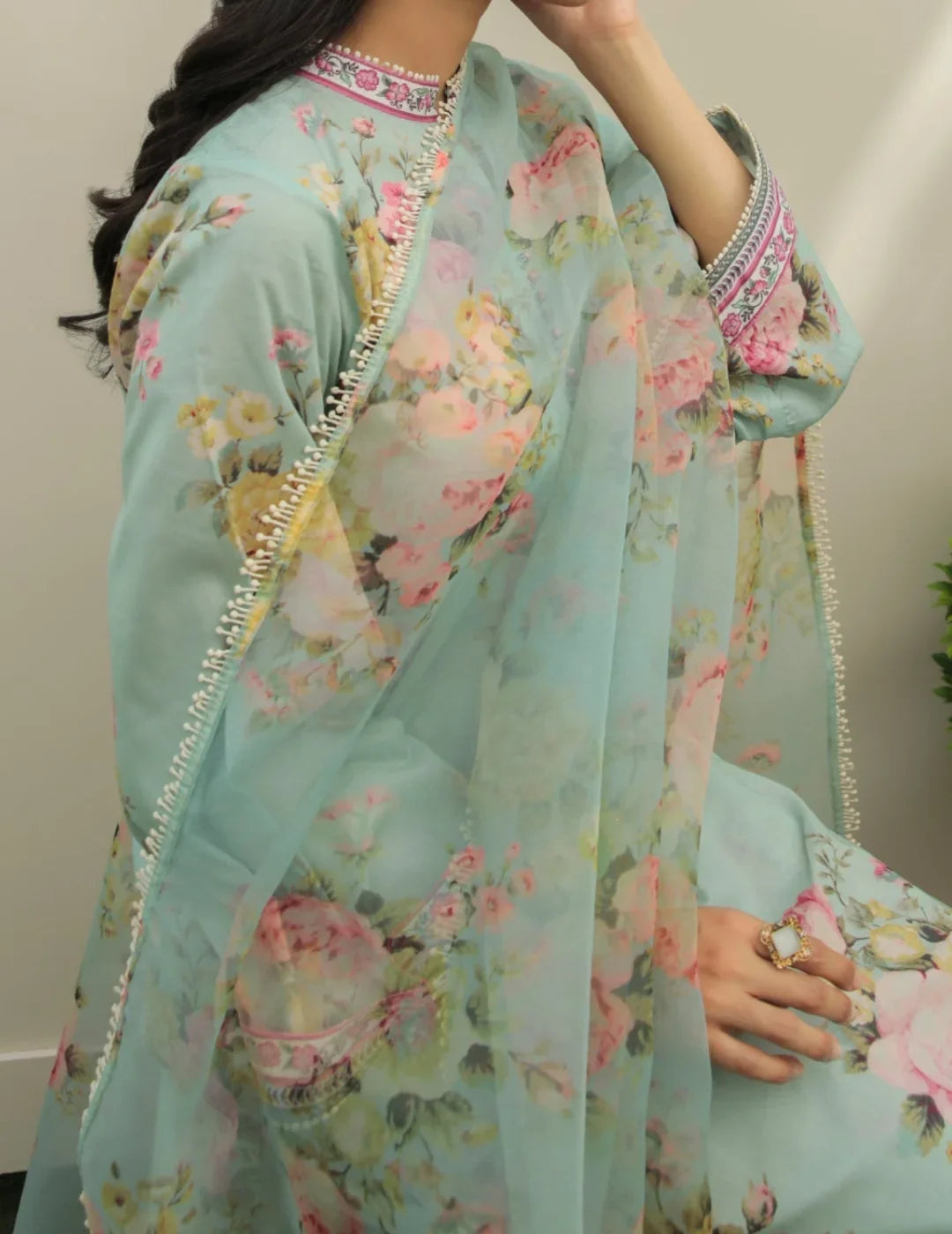Digital Printed 3 Piece Swiss Lawn With Organza Dupatta 32