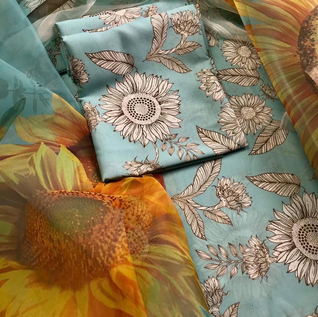 Digital Printed 3 Piece Swiss Lawn With Silk Dupatta 105