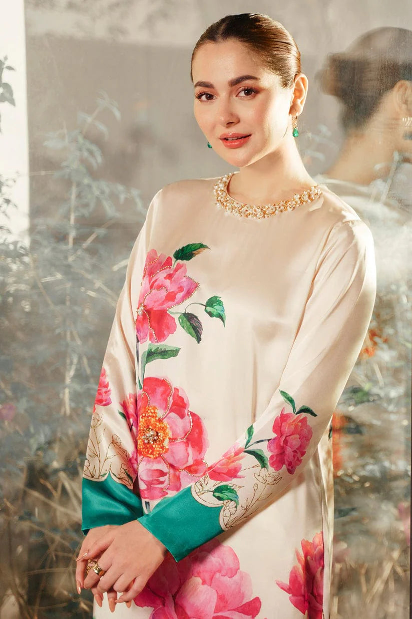 Hania Amir Digital Printed 3 Piece Swiss Lawn With Silk Dupatta 73
