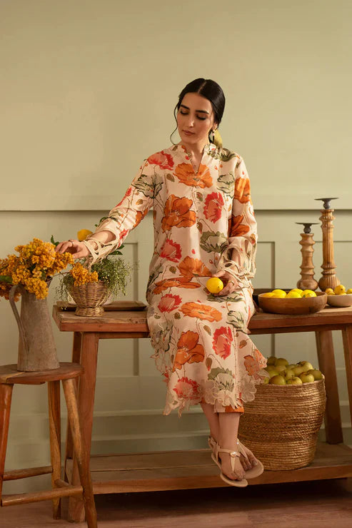 Digital Printed 3 Piece Swiss Lawn With Silk Dupatta 71