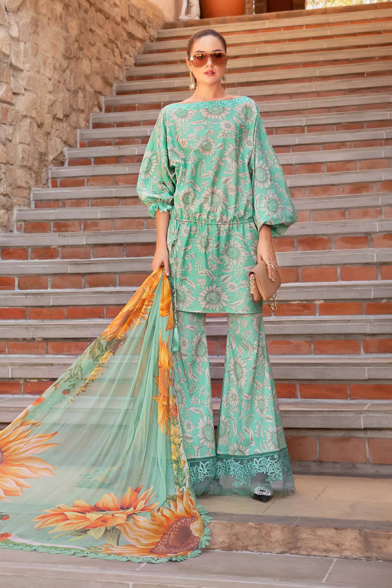 Digital Printed 3 Piece Swiss Lawn With Silk Dupatta 105