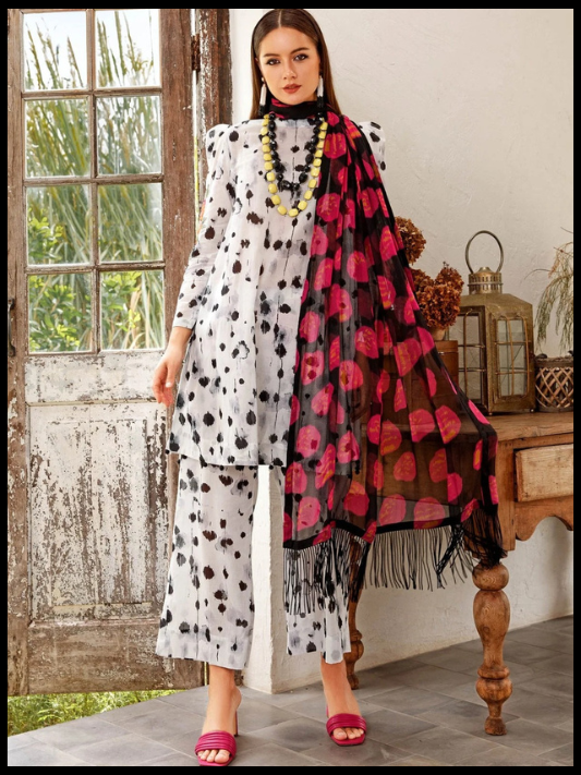 Digital Printed 3 Piece Swiss Lawn With Silk Dupatta 109